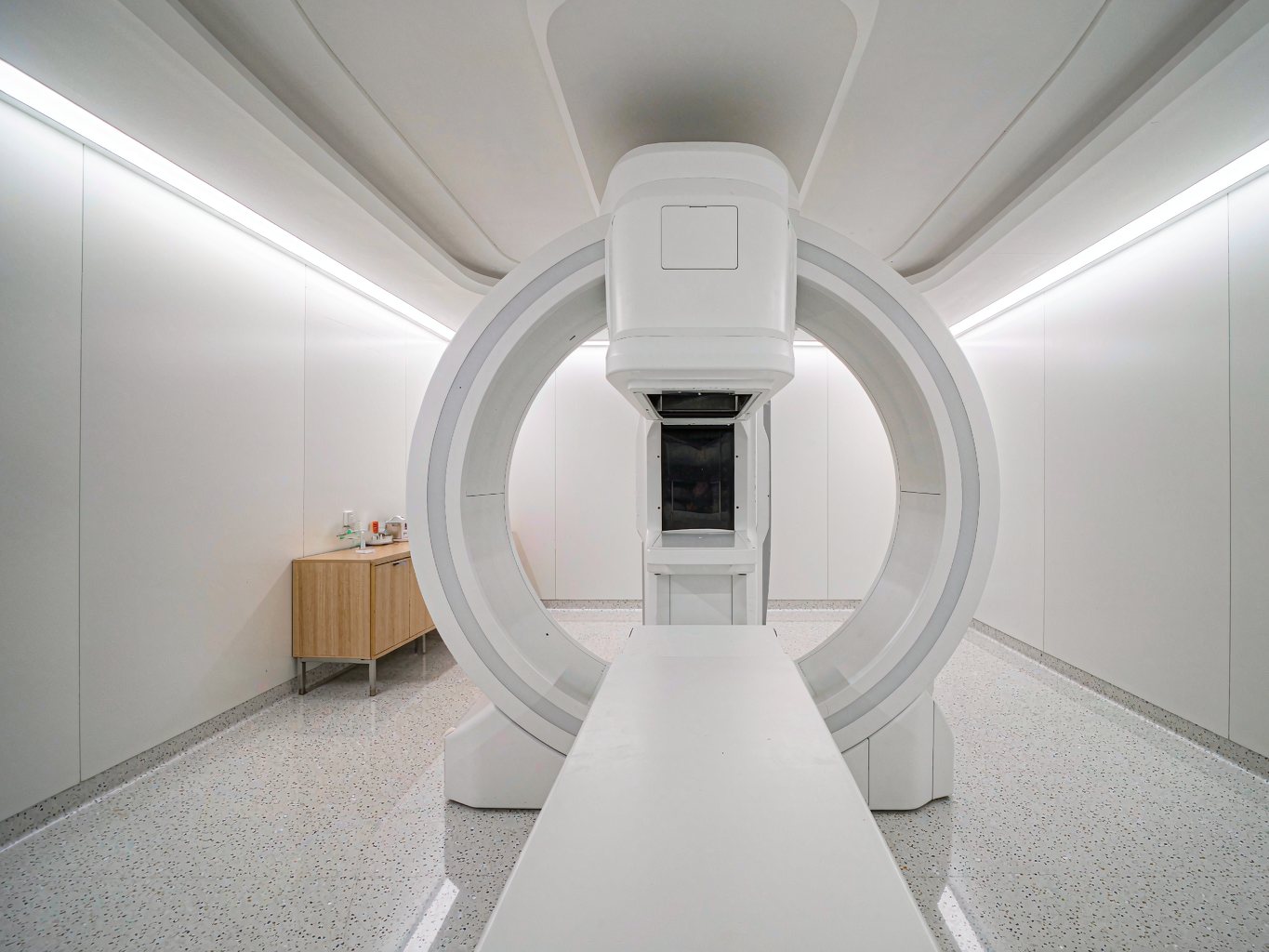 Particle therapy gantry room